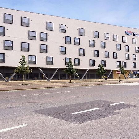 Travelodge Bradford Central Экстерьер фото
